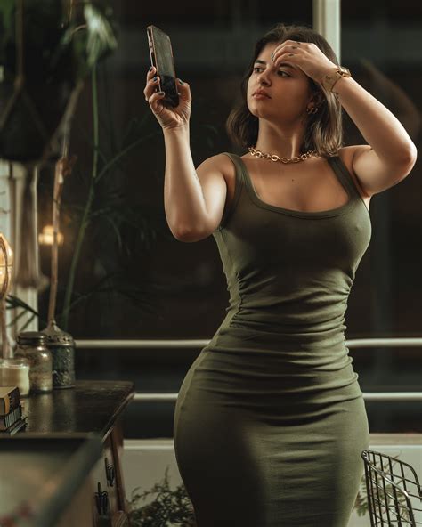 Kerolay Chaves (@kerolaychavesreal) • Instagram photos and .